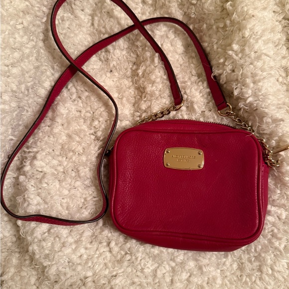 Michael Kors Crossbody. Used Once. - Picture 3 of 6